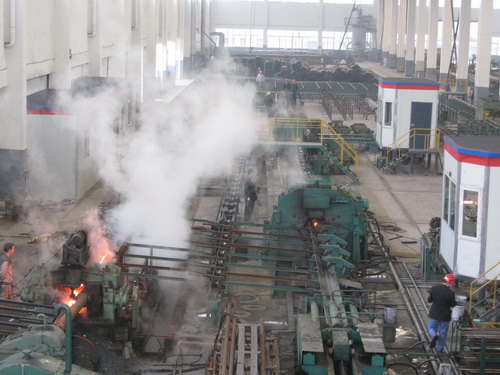 马鞍山无缝钢管厂家生产车间