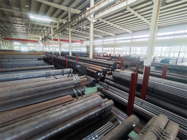 马鞍山15CrMoG高压锅炉用无缝钢管